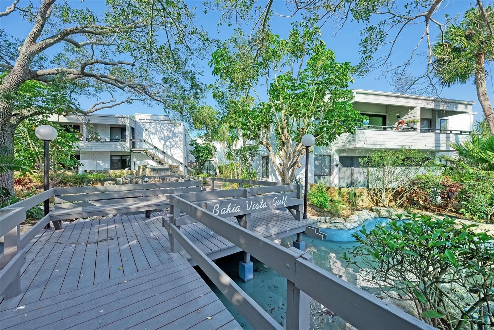 Condominium at 1555 TARPON CENTER DR #I-161, VENICE, photo 41 of 63