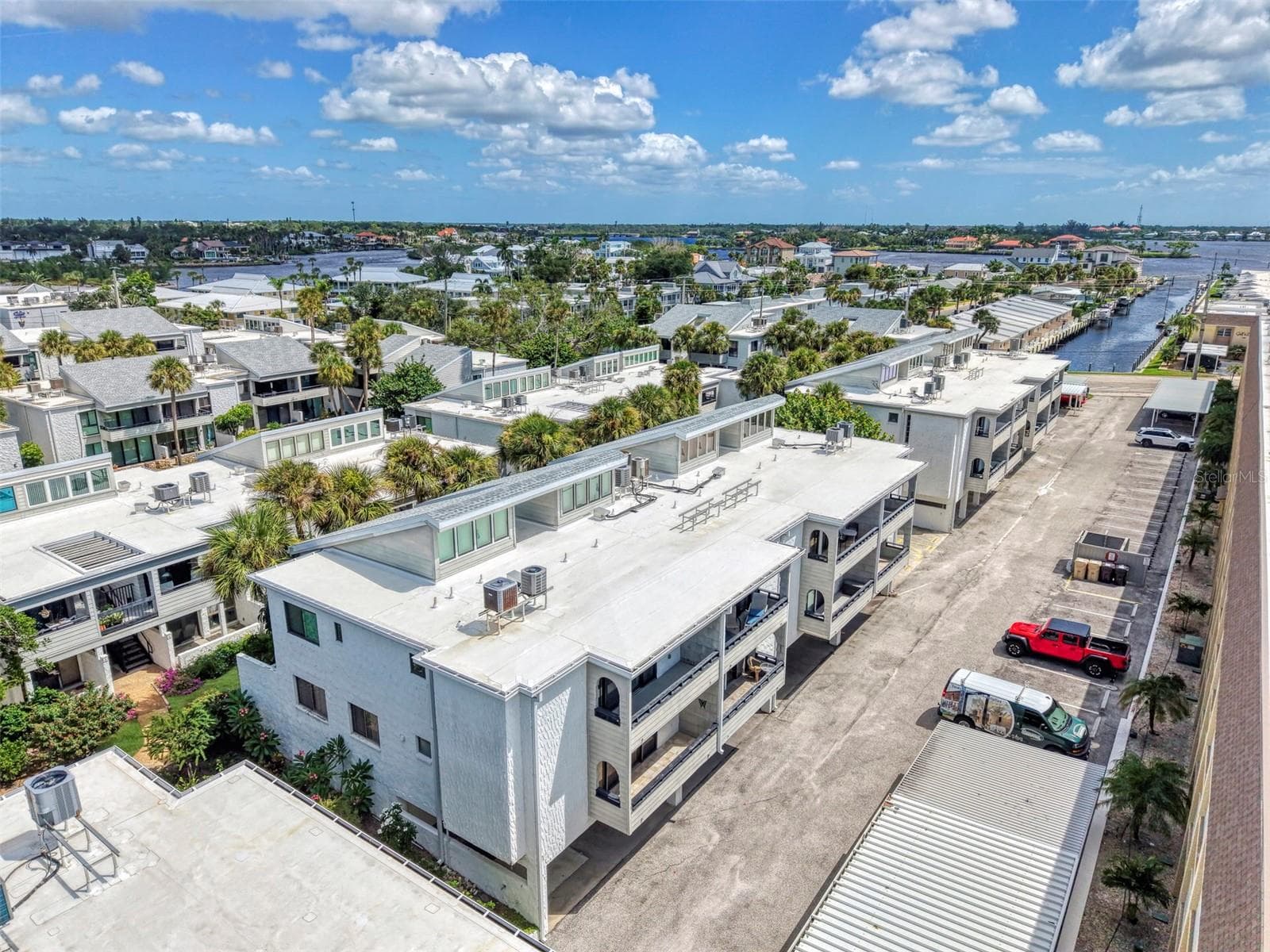 Condominium at 1555 TARPON CENTER DR #I-161, VENICE, photo 44 of 63
