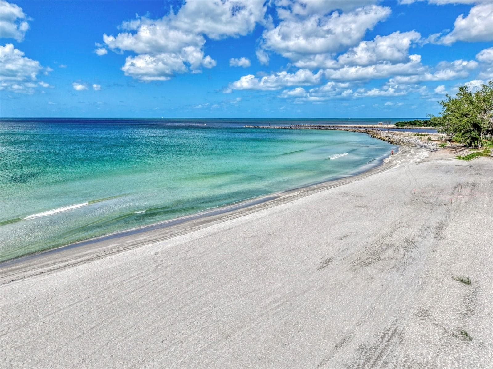 Condominium at 1555 TARPON CENTER DR #I-161, VENICE, photo 58 of 63