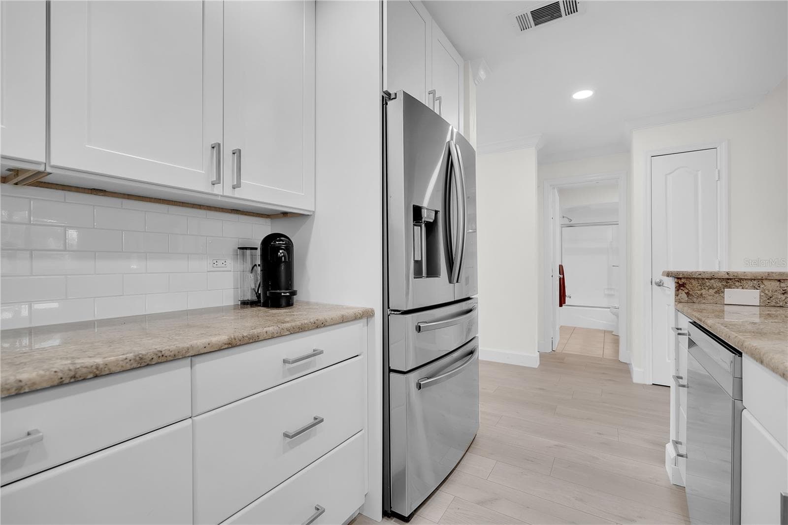 Condominium at 862 HUDSON AVE #862, SARASOTA, photo 18 of 53