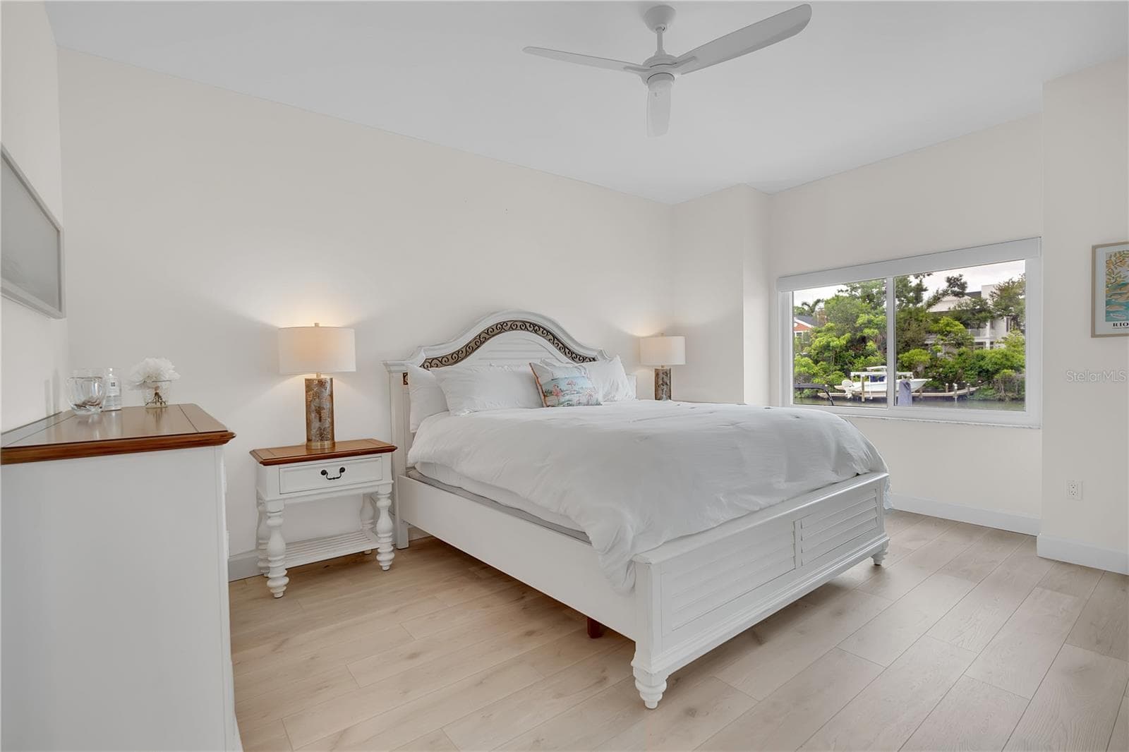 Condominium at 862 HUDSON AVE #862, SARASOTA, photo 34 of 53