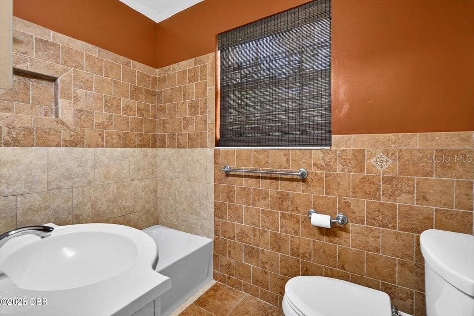 Single Family Residence at 319 MCINTOSH RD, ORMOND BEACH, photo 28 of 39