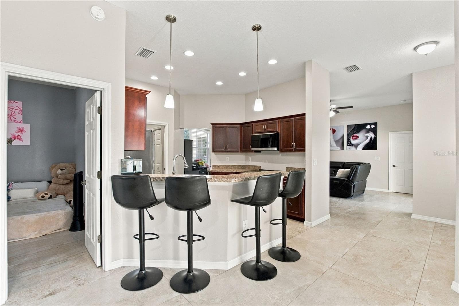 Single Family Residence at 13262 CROWELL RD, BROOKSVILLE, photo 14 of 62