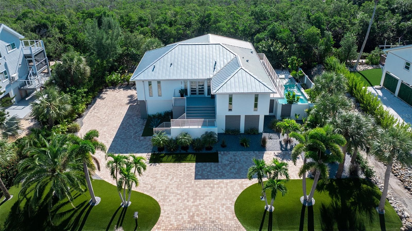 Single Family Residence at 660 PENFIELD ST, LONGBOAT KEY, photo 3 of 53