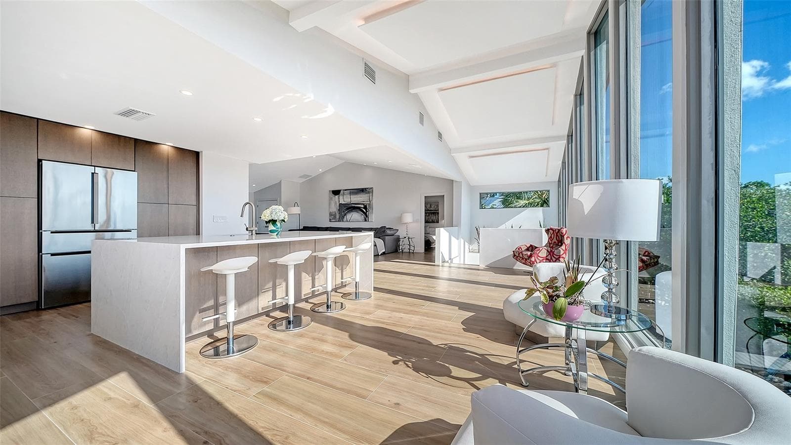 Single Family Residence at 660 PENFIELD ST, LONGBOAT KEY, photo 12 of 53