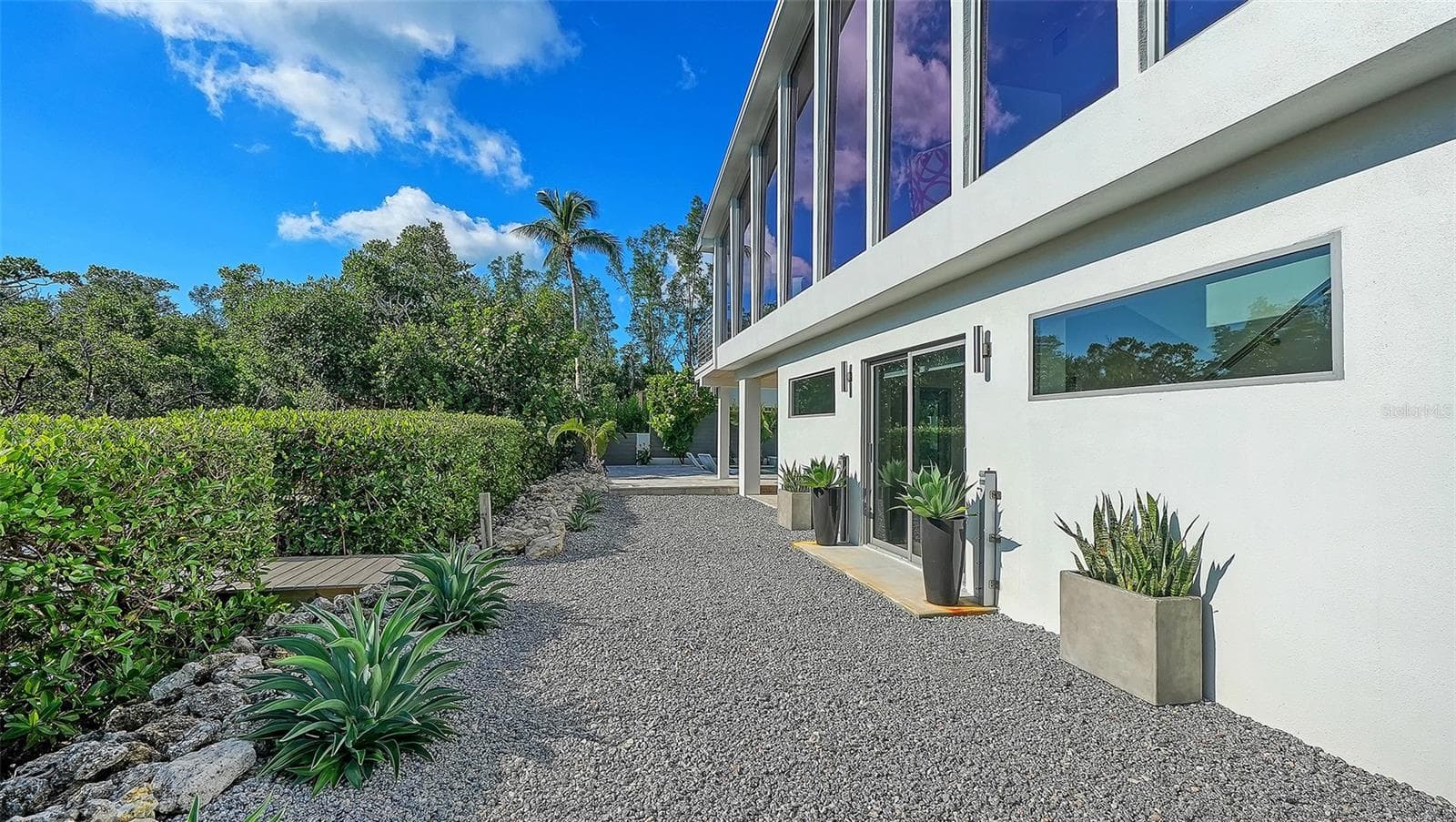 Single Family Residence at 660 PENFIELD ST, LONGBOAT KEY, photo 41 of 53