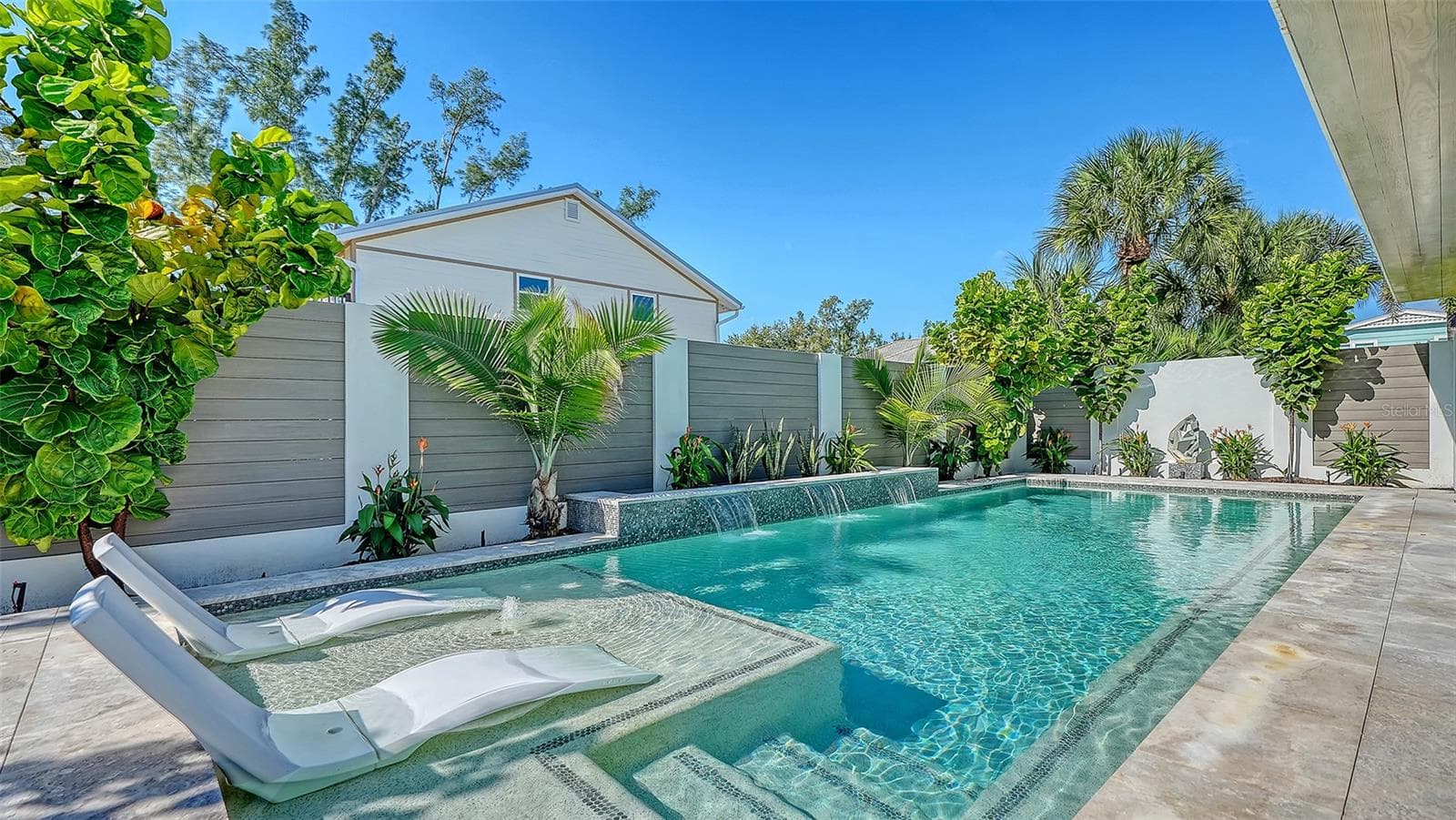 Single Family Residence at 660 PENFIELD ST, LONGBOAT KEY, photo 51 of 53