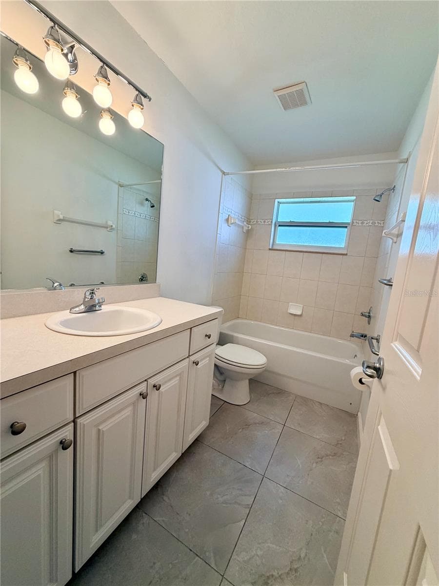 Single Family Residence at 11730 SE 72ND COURT RD, BELLEVIEW, photo 9 of 23