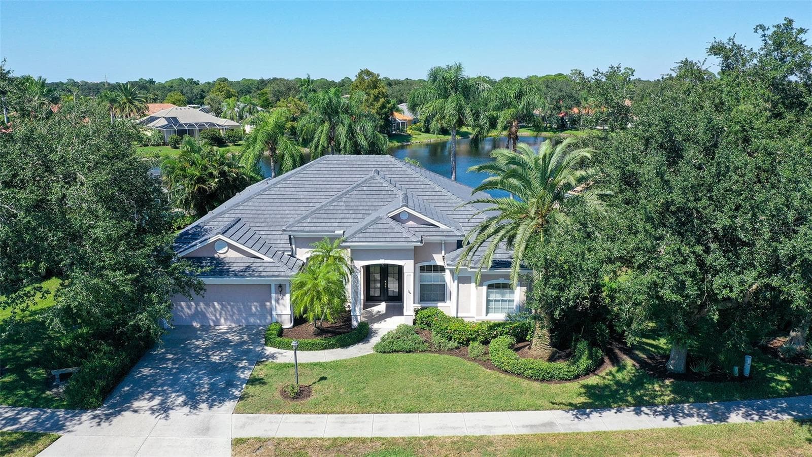 Beautiful setting - 335 PARK TRACE BLVD, OSPREY