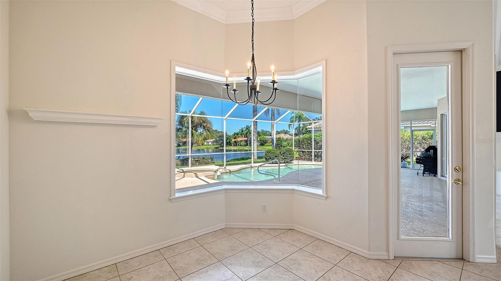 Informal eating area - 335 PARK TRACE BLVD, OSPREY
