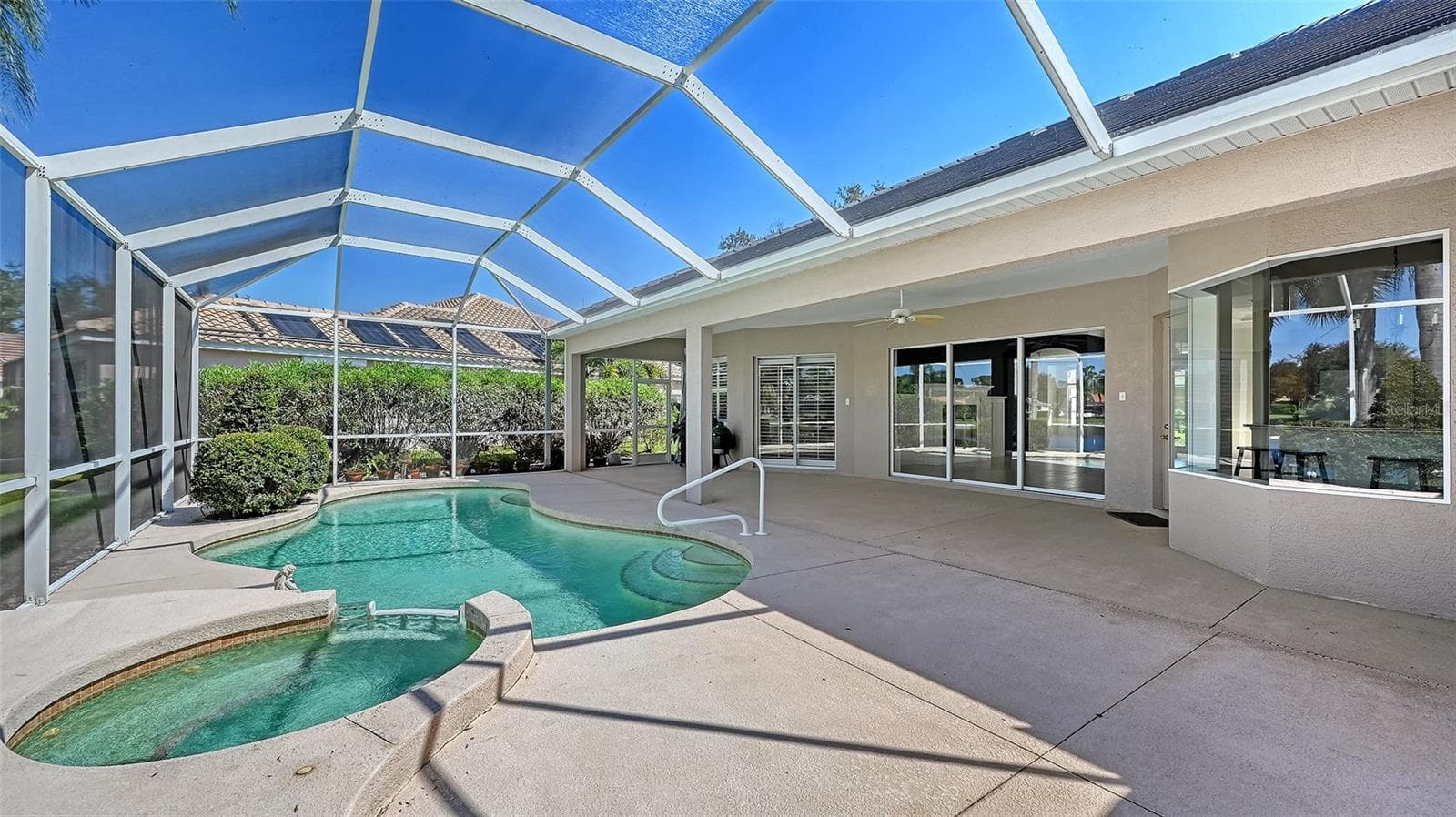 Great for outdoor entertaining - 335 PARK TRACE BLVD, OSPREY