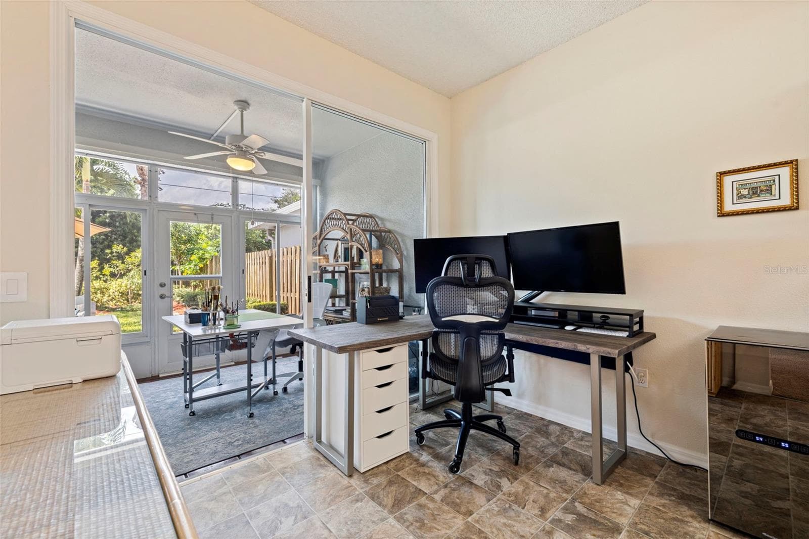 Townhouse at 3022 PEPPERWOOD LN W, CLEARWATER, photo 16 of 47