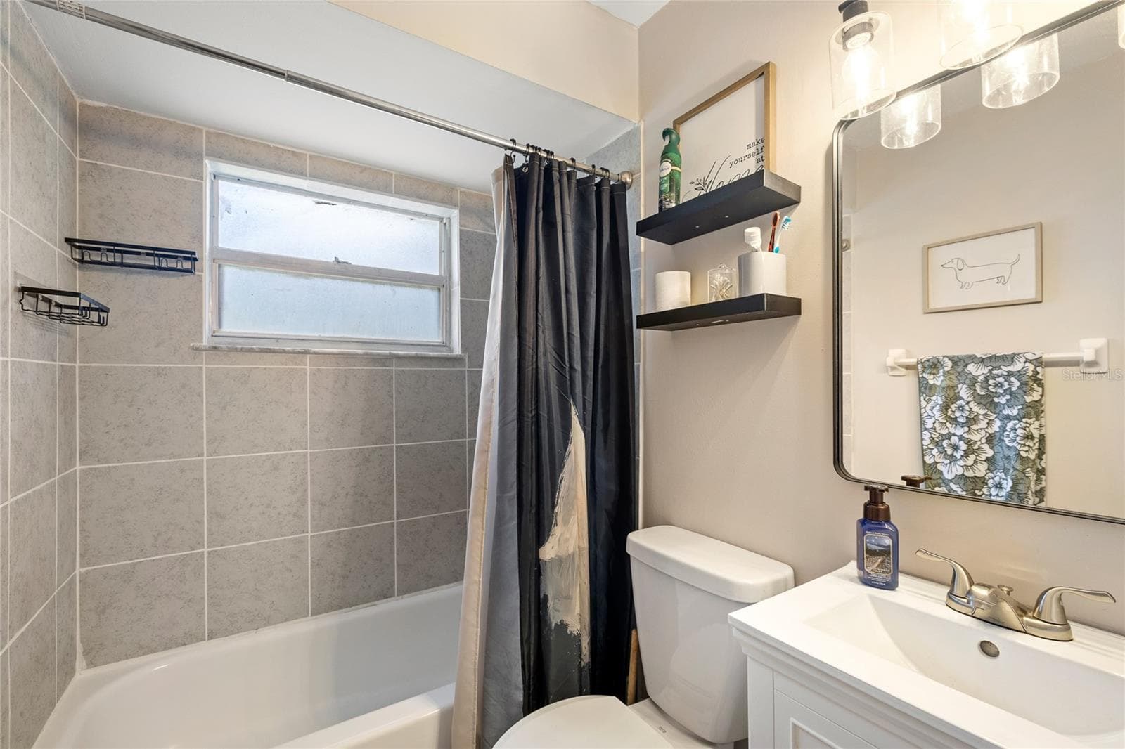 Single Family Residence at 7805 HYACINTH DR, ORLANDO, photo 11 of 16