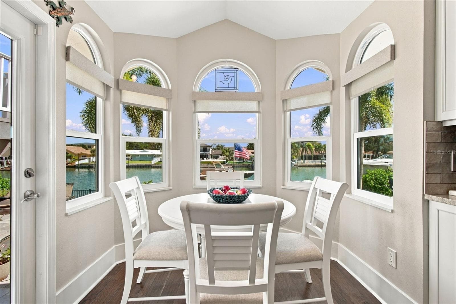 Single Family Residence at 707 SNUG IS, CLEARWATER BEACH, photo 25 of 85