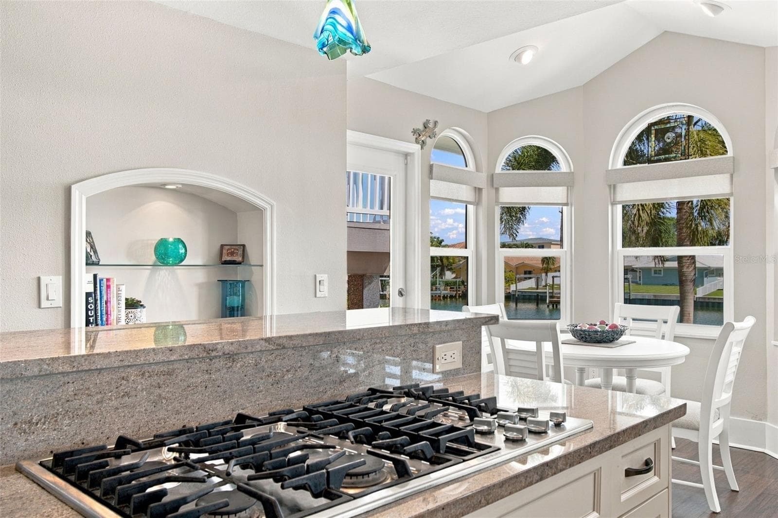 Single Family Residence at 707 SNUG IS, CLEARWATER BEACH, photo 28 of 85