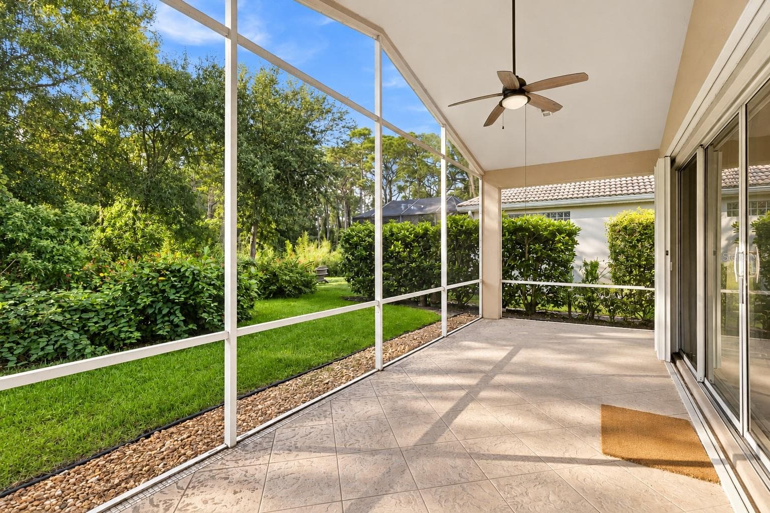 Single Family Residence at 2147 WASATCH DR, SARASOTA, photo 28 of 31
