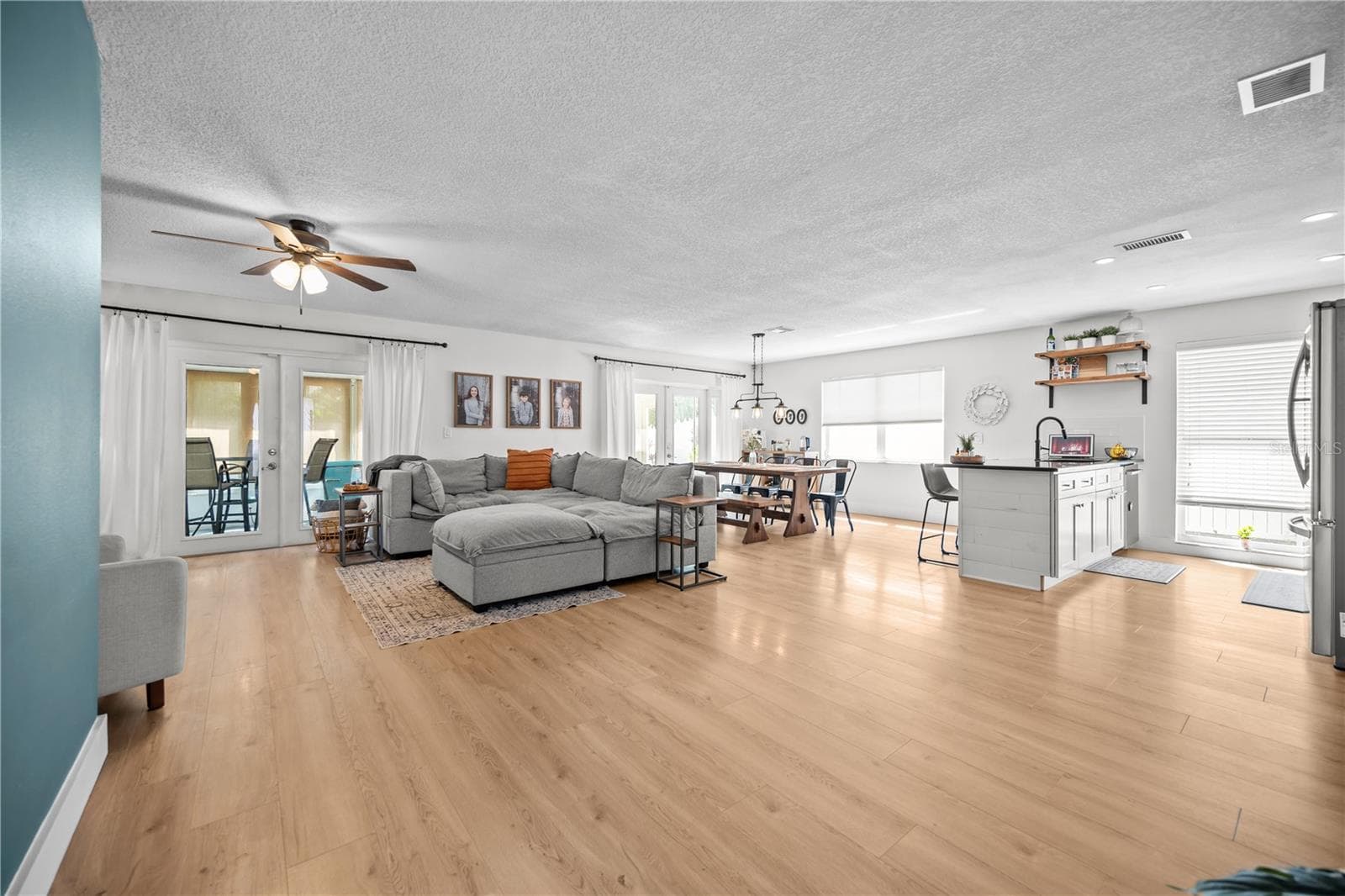 Single Family Residence at 2365 MOORE HAVEN DR E, CLEARWATER, photo 4 of 25