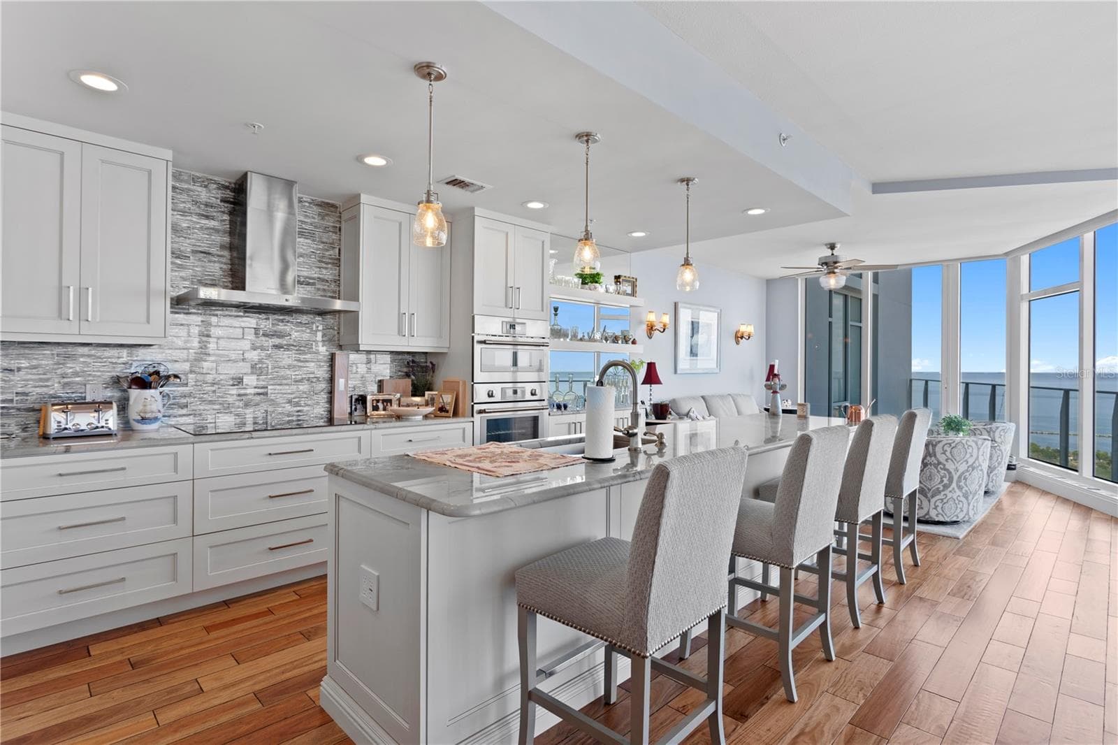 Condominium at 175 1ST ST S #2307, ST PETERSBURG, photo 14 of 64