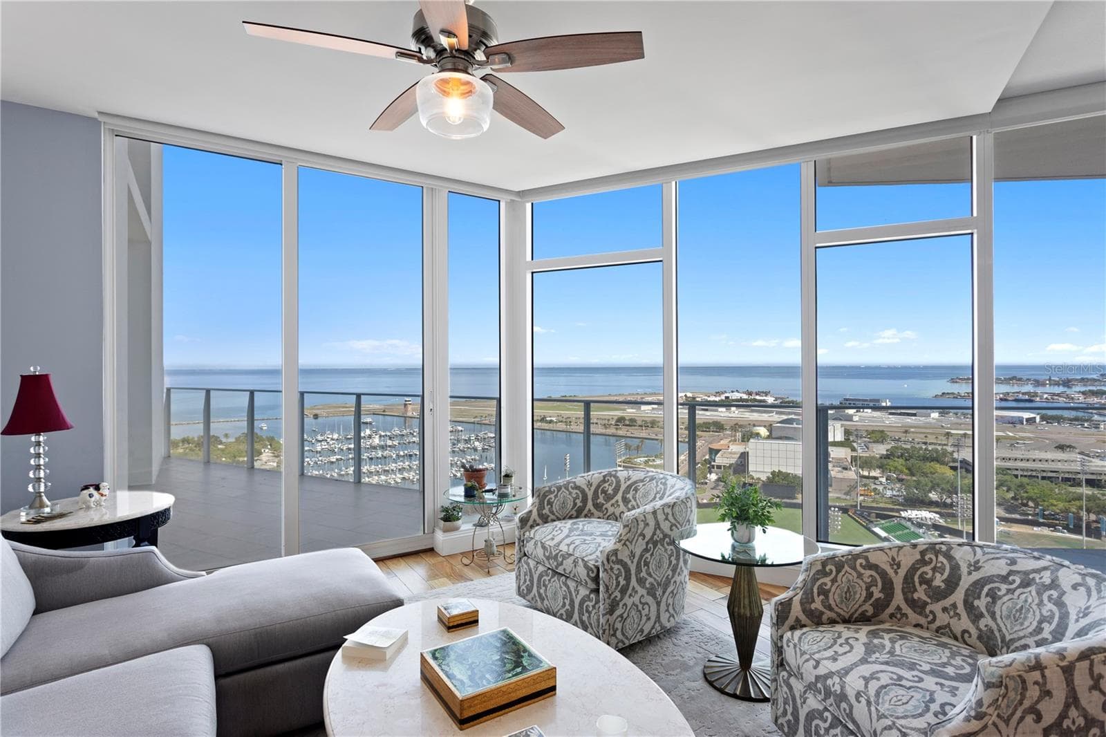 Condominium at 175 1ST ST S #2307, ST PETERSBURG, photo 19 of 64