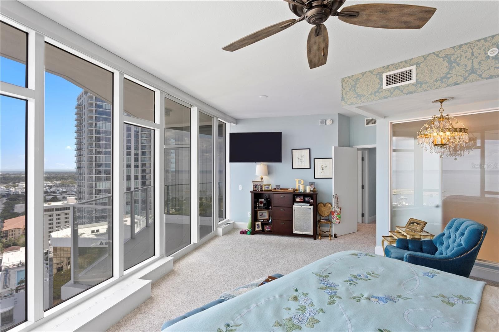 Condominium at 175 1ST ST S #2307, ST PETERSBURG, photo 33 of 64