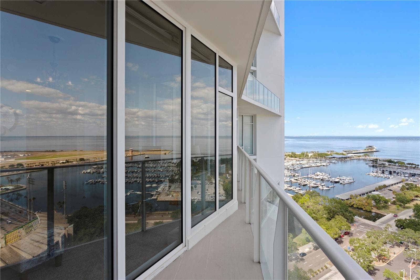 Condominium at 175 1ST ST S #2307, ST PETERSBURG, photo 44 of 64