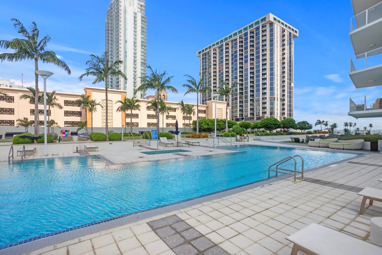Condominium at 175 1ST ST S #2307, ST PETERSBURG, photo 51 of 64