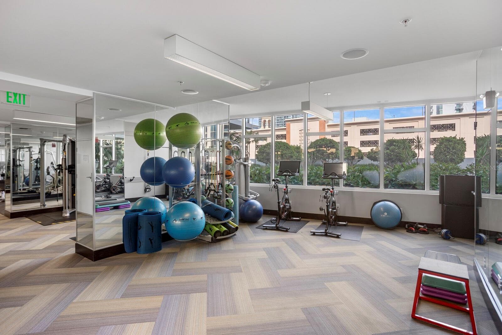 Condominium at 175 1ST ST S #2307, ST PETERSBURG, photo 56 of 64