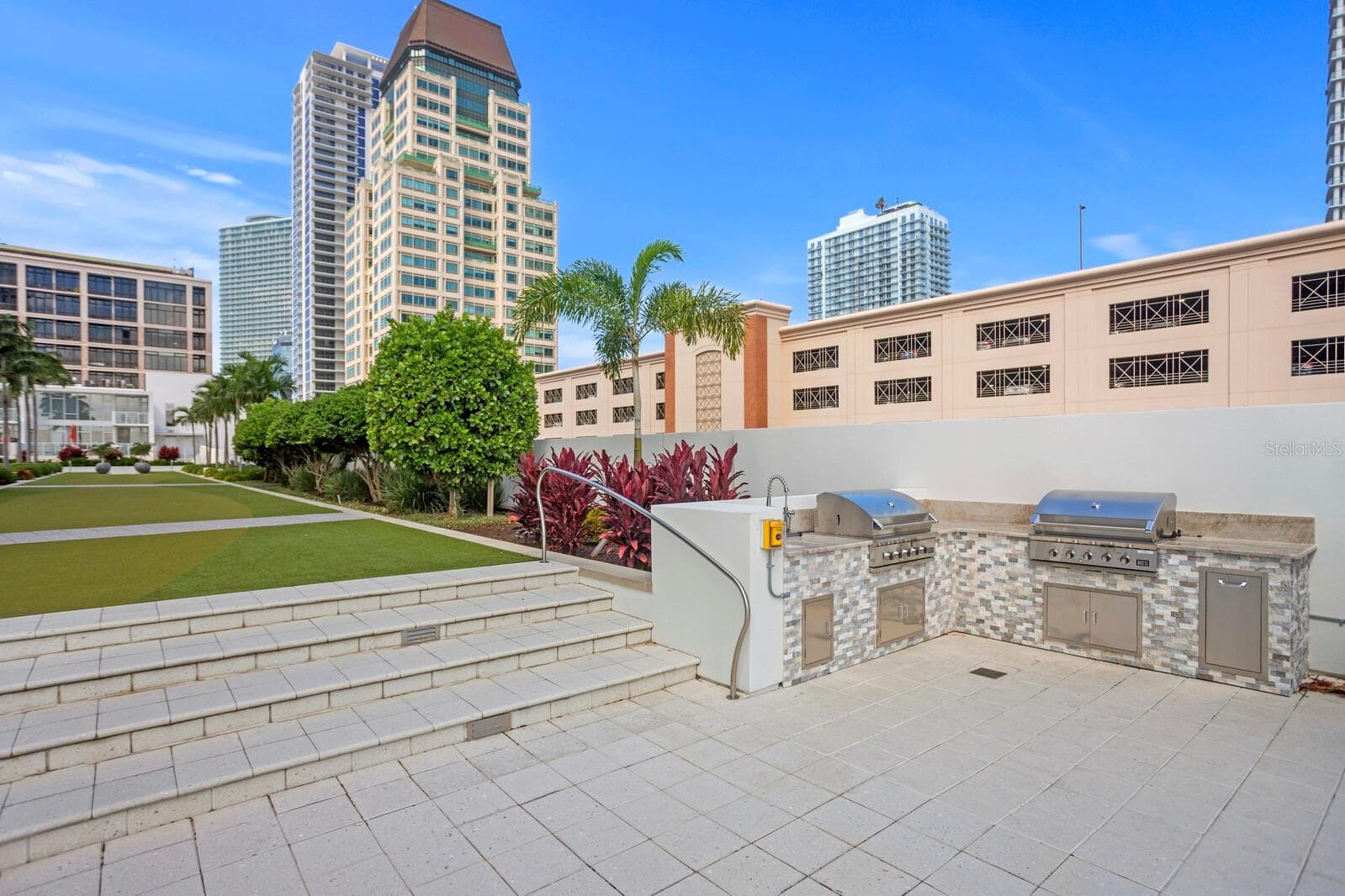 Condominium at 175 1ST ST S #2307, ST PETERSBURG, photo 58 of 64