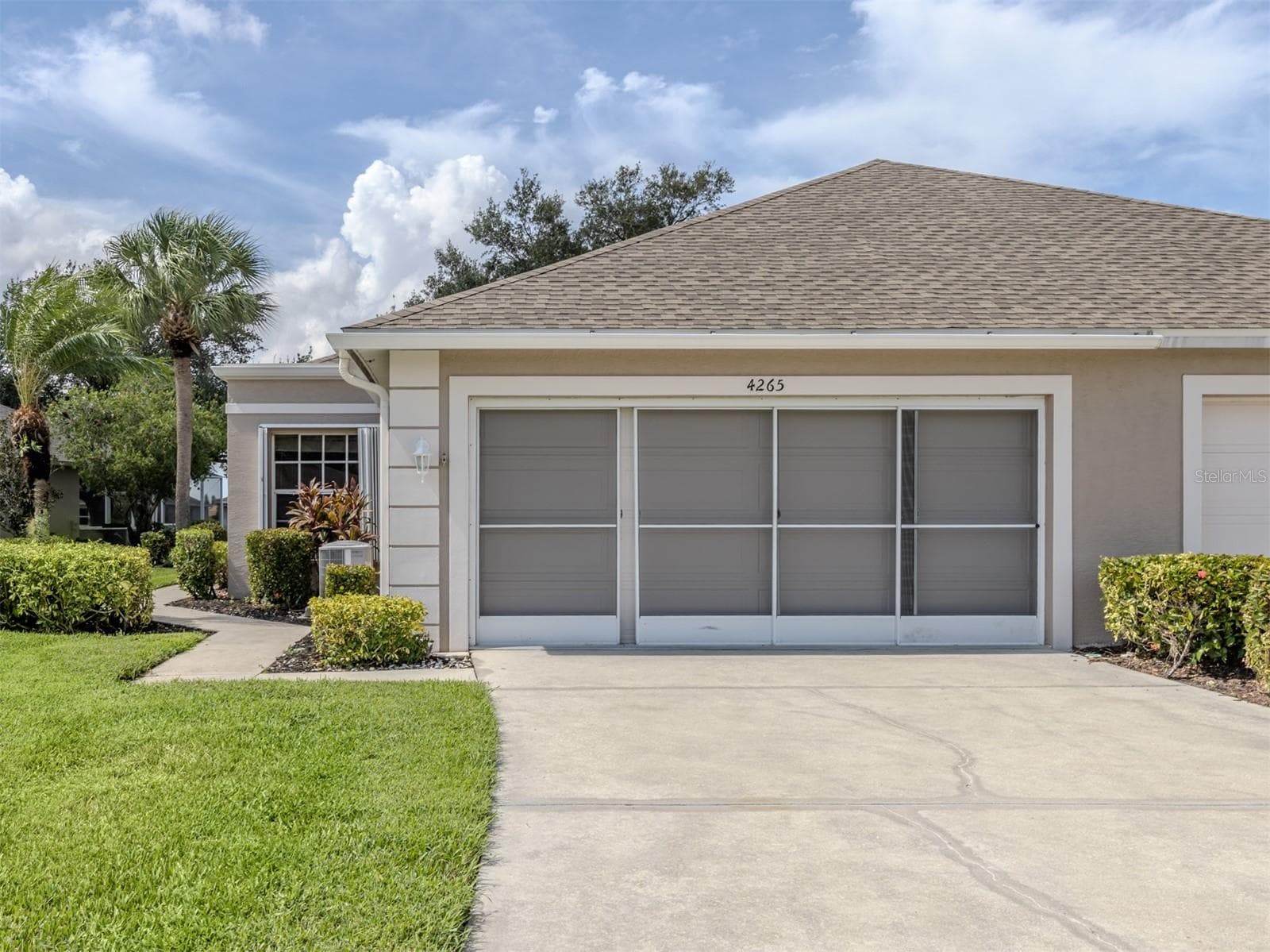 4265 FAIRWAY DR