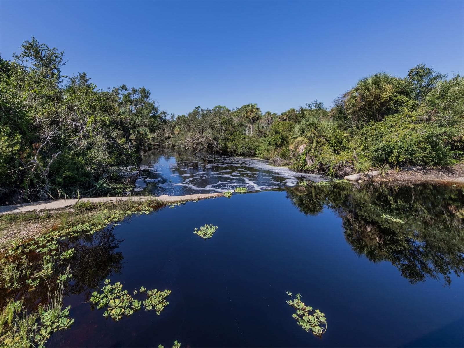 Villa at 4265 FAIRWAY DR, NORTH PORT, photo 40 of 75