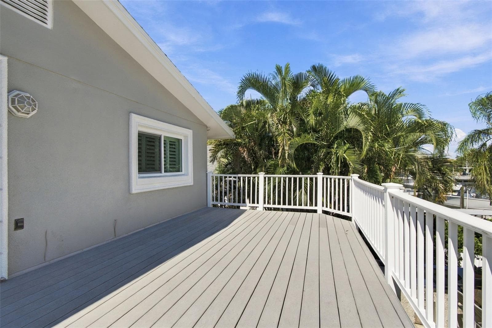 Single Family Residence at 707 SNUG IS, CLEARWATER BEACH, photo 56 of 85