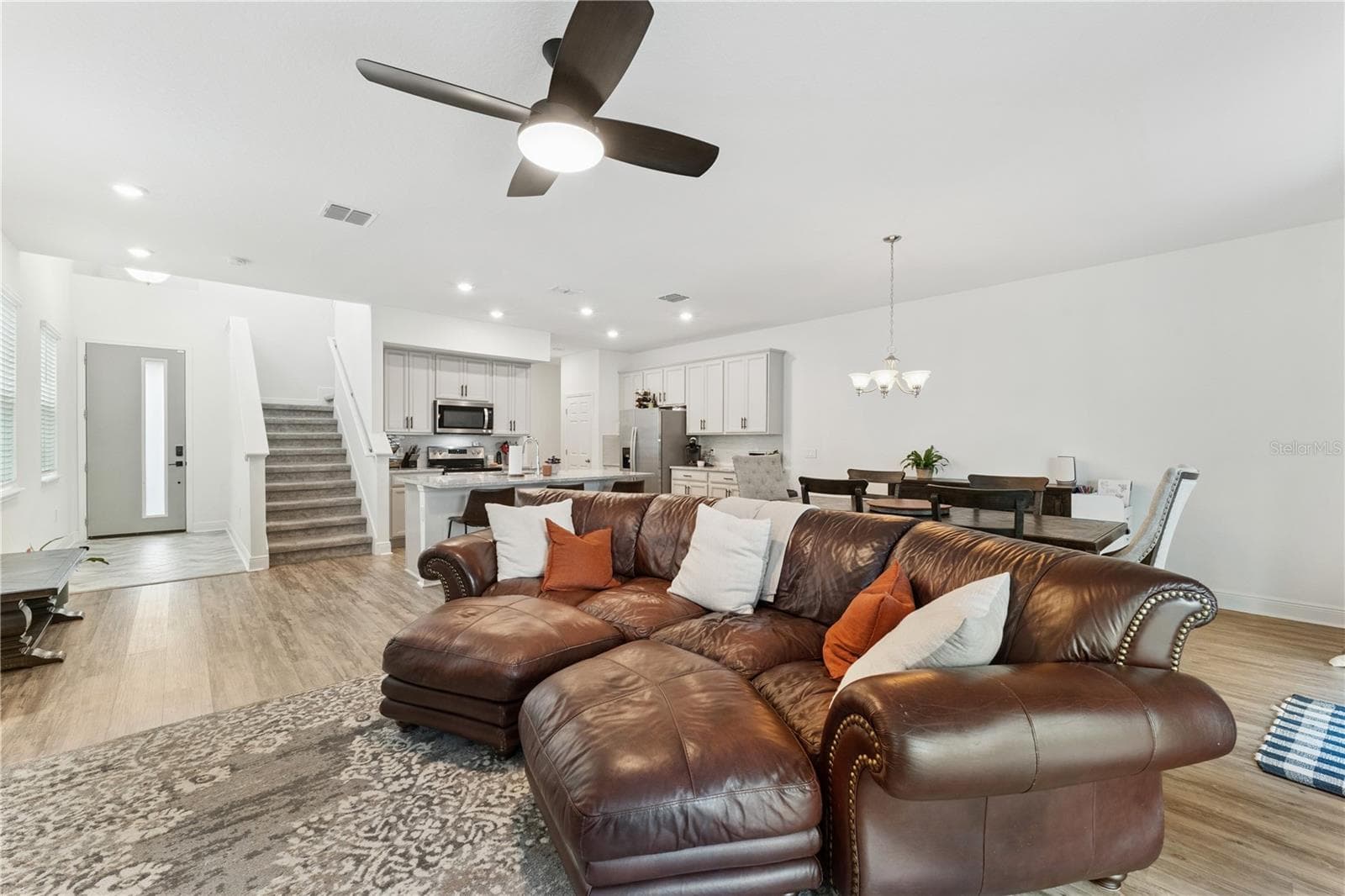 Townhouse at 2356 SHADOWLAND LOOP, WINTER PARK, photo 5 of 42