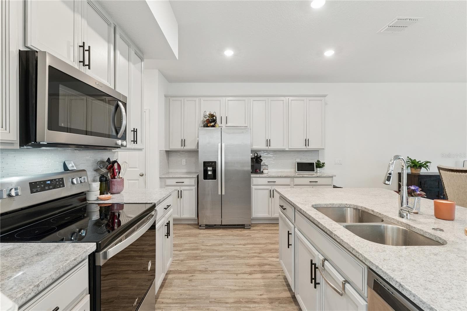 Townhouse at 2356 SHADOWLAND LOOP, WINTER PARK, photo 12 of 42