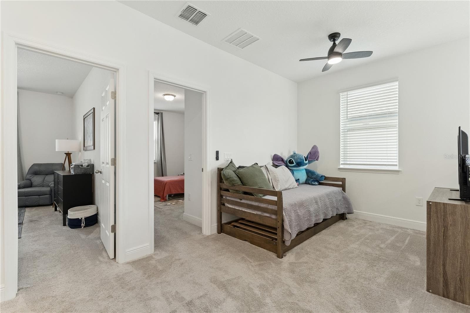 Townhouse at 2356 SHADOWLAND LOOP, WINTER PARK, photo 16 of 42