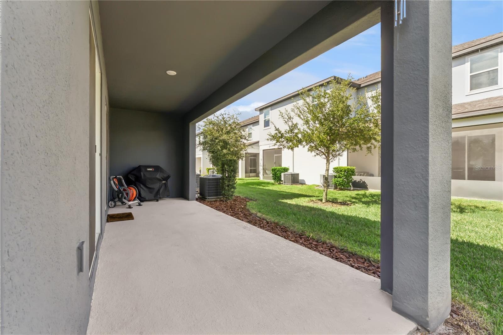 Townhouse at 2356 SHADOWLAND LOOP, WINTER PARK, photo 32 of 42