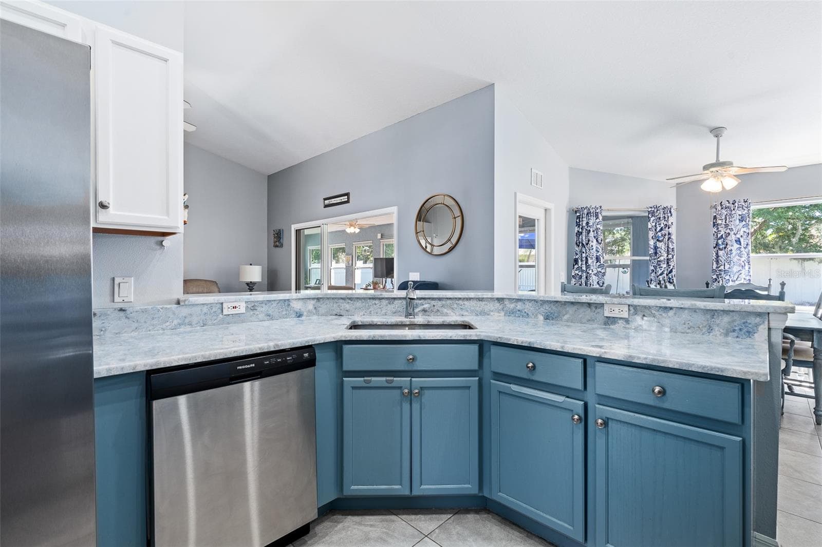 Single Family Residence at 16 WHITE DOVE LN, PALM COAST, photo 6 of 50