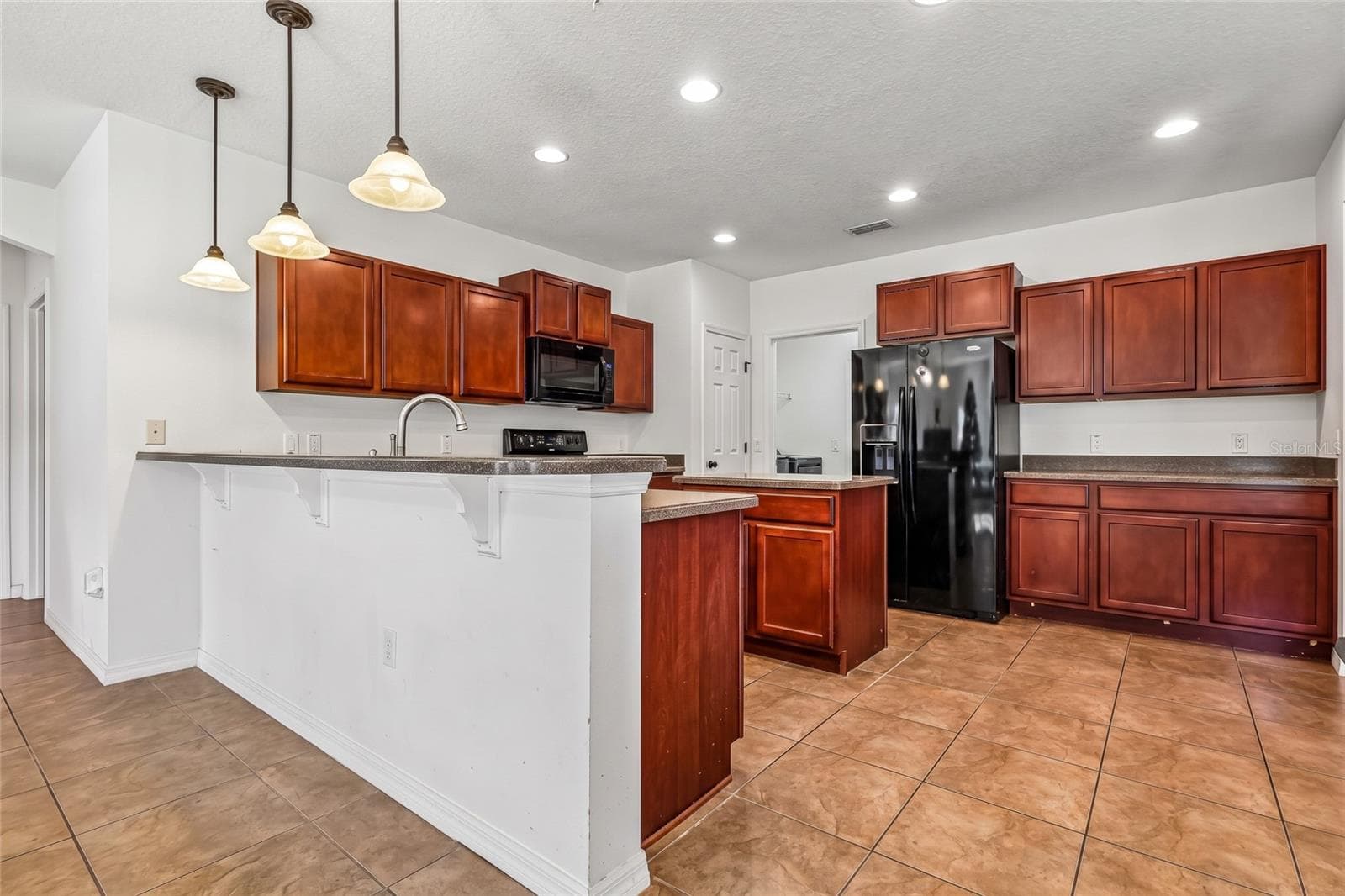 Single Family Residence at 3639 SAIL HARBOR DR, KISSIMMEE, photo 9 of 31