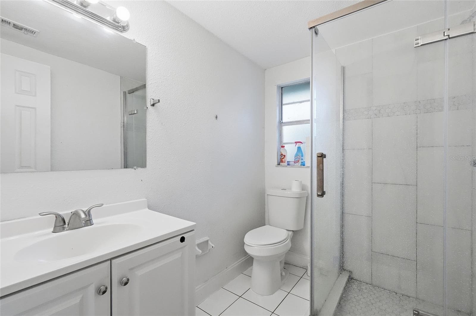 Duplex at 6116 10TH ST E, BRADENTON, photo 55 of 59