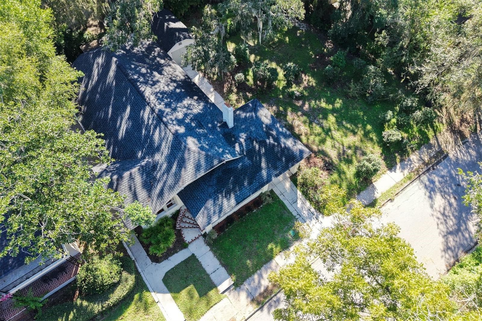 Single Family Residence at 421 NE BOULEVARD, GAINESVILLE, photo 38 of 42