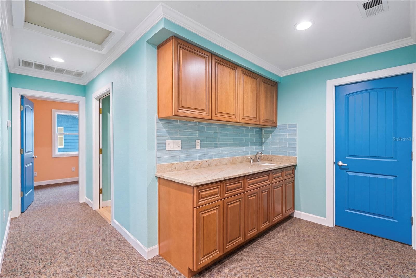 Single Family Residence at 12574 INDIAN ROCKS RD, LARGO, photo 6 of 31