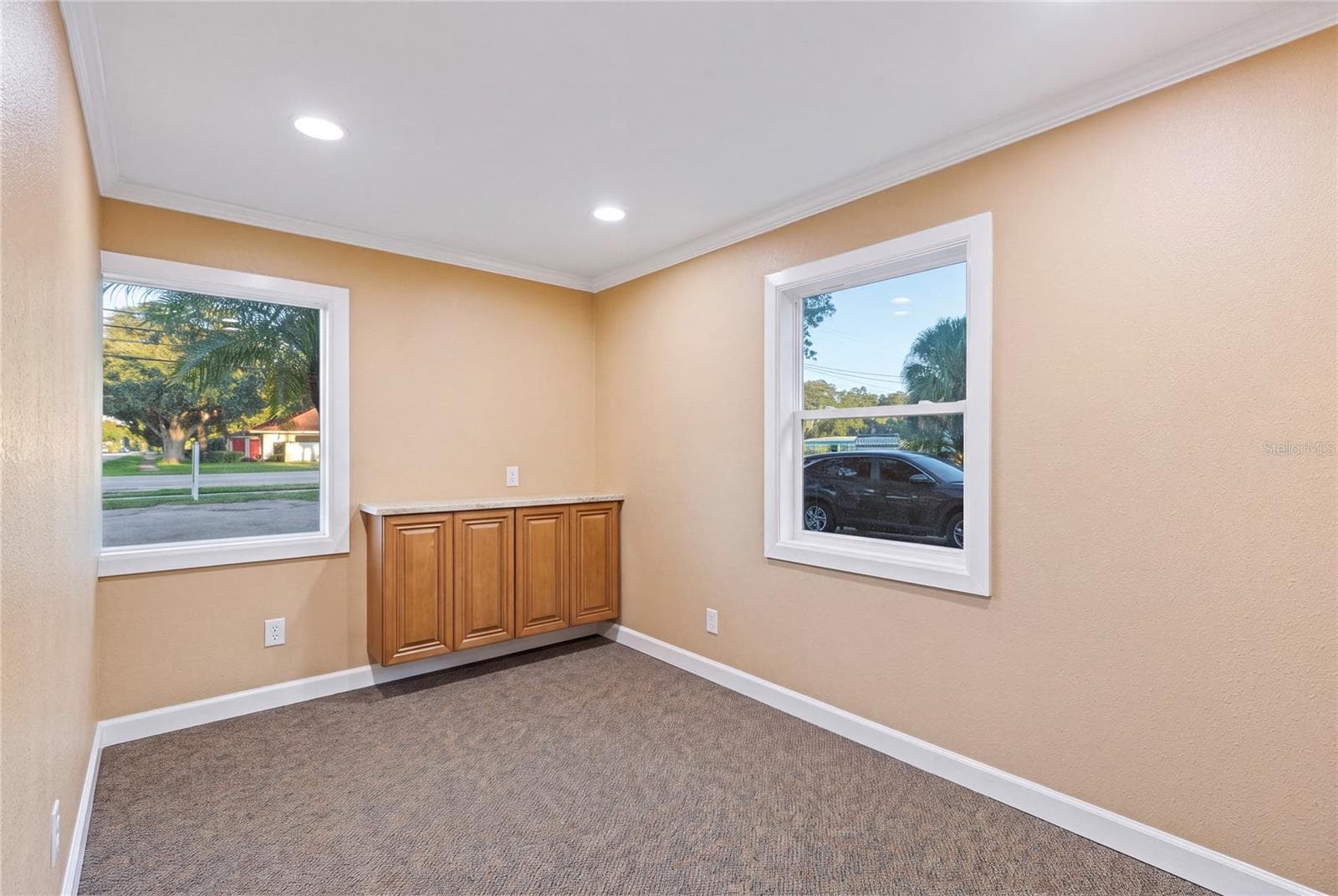 Single Family Residence at 12574 INDIAN ROCKS RD, LARGO, photo 15 of 31
