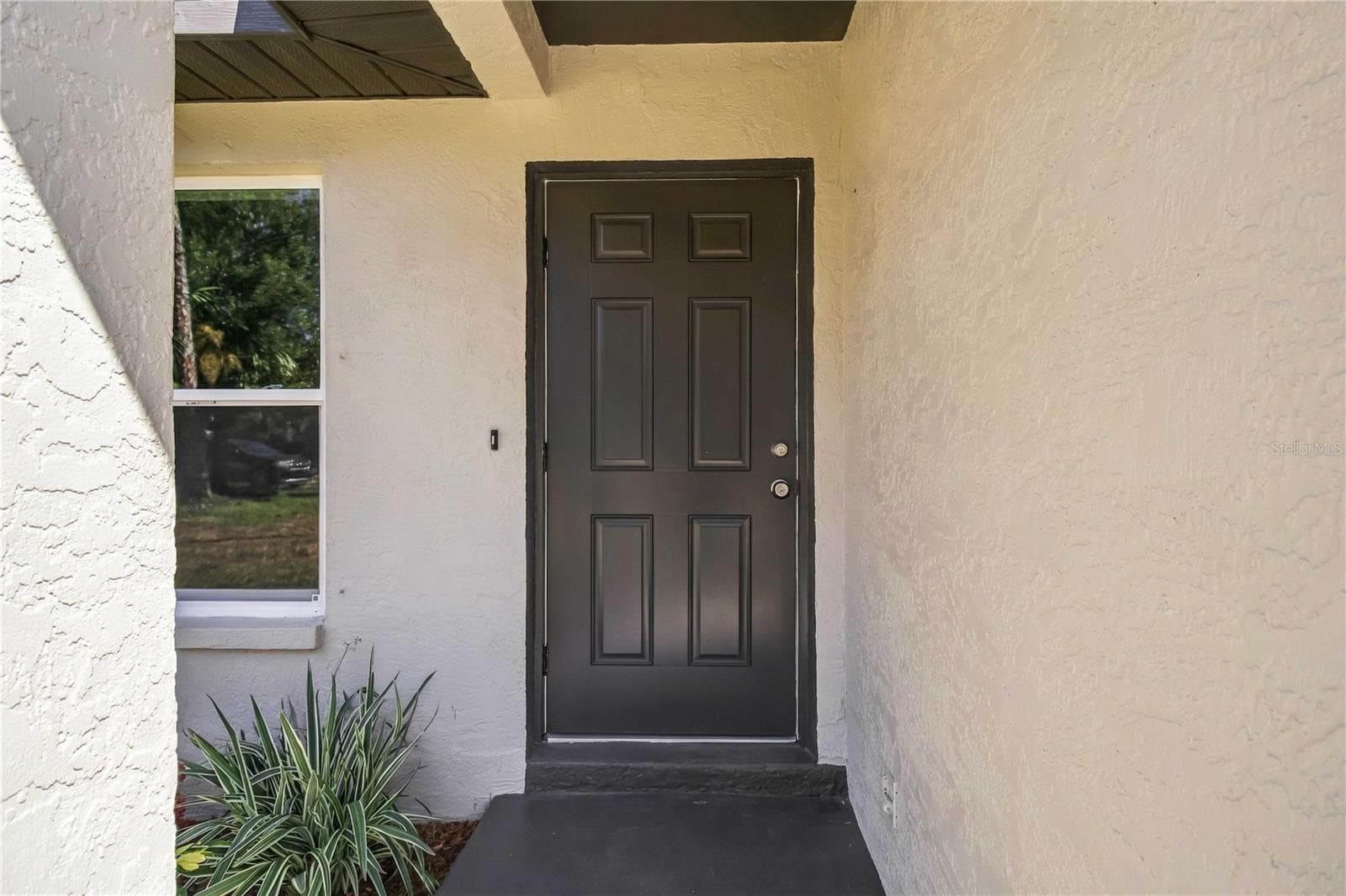 Single Family Residence at 2224 33RD AVENUE DR W, BRADENTON, photo 3 of 36
