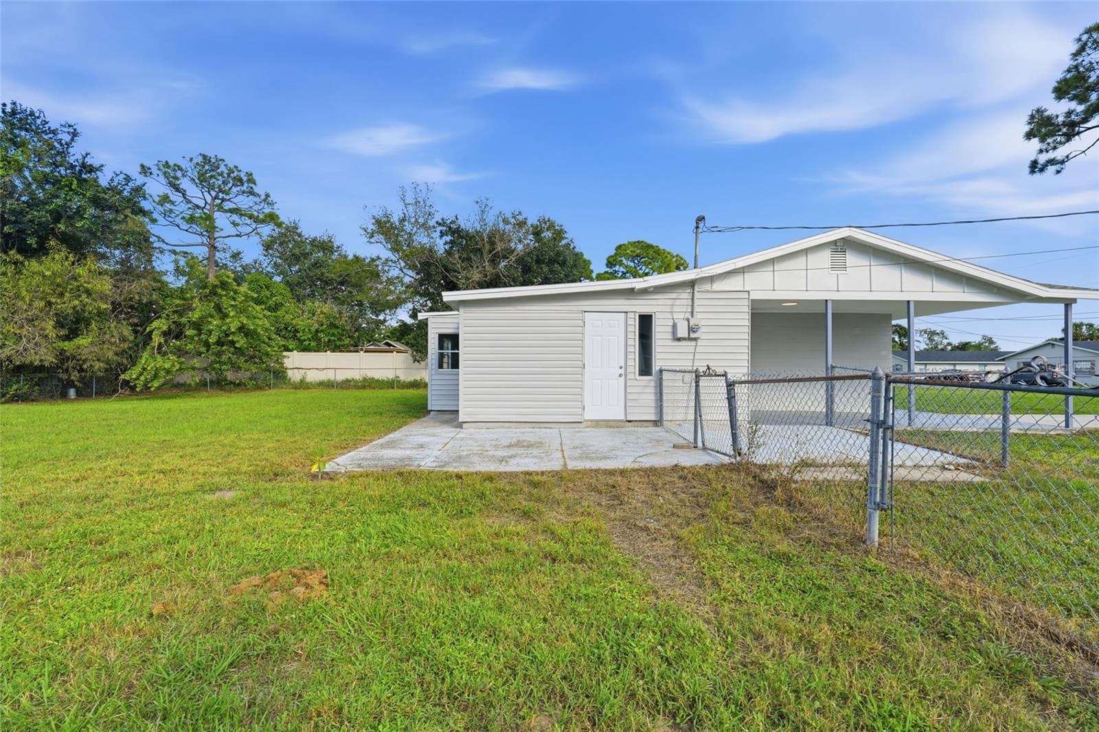 Single Family Residence at 1015 60TH AVENUE TER W, BRADENTON, photo 24 of 34