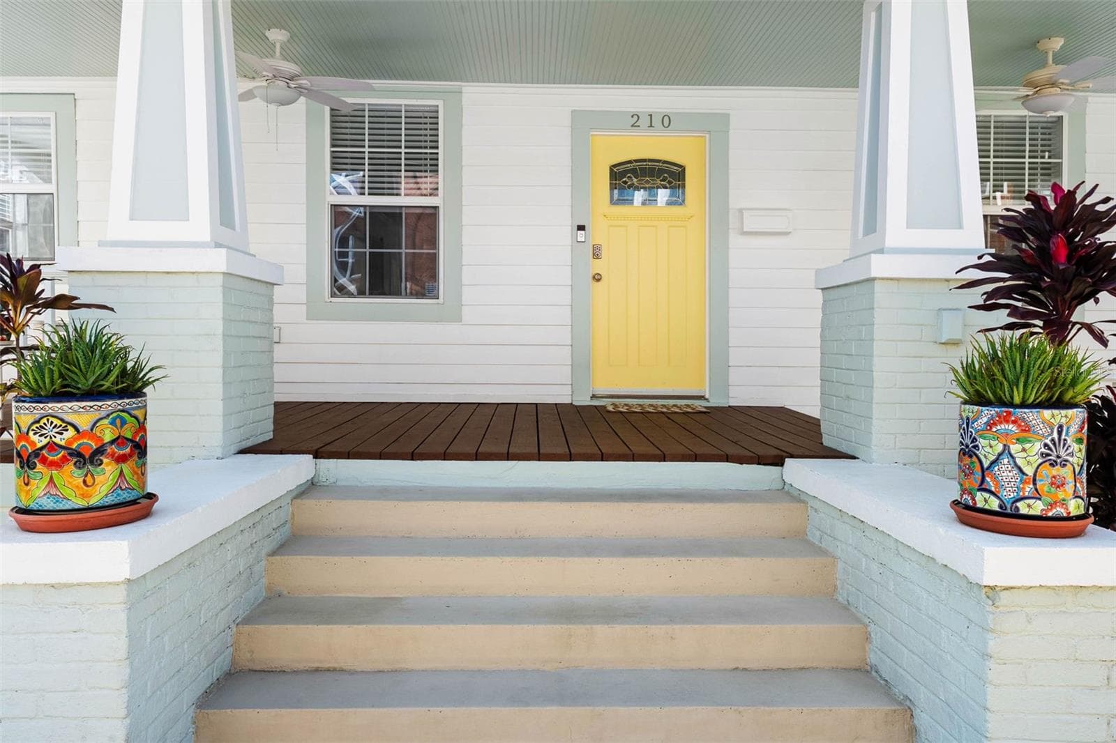 Single Family Residence at 210 W EUCLID AVE, TAMPA, photo 41 of 49