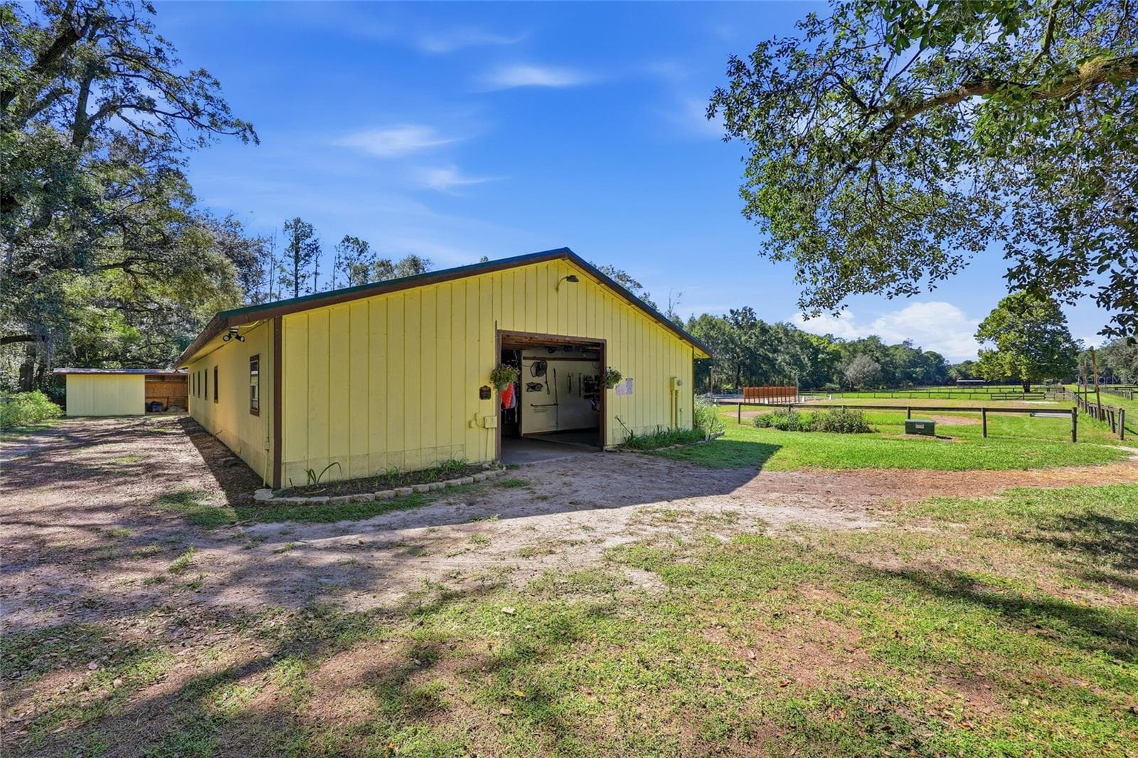 Single Family Residence at 5916 NW 158TH ST, ALACHUA, photo 5 of 54
