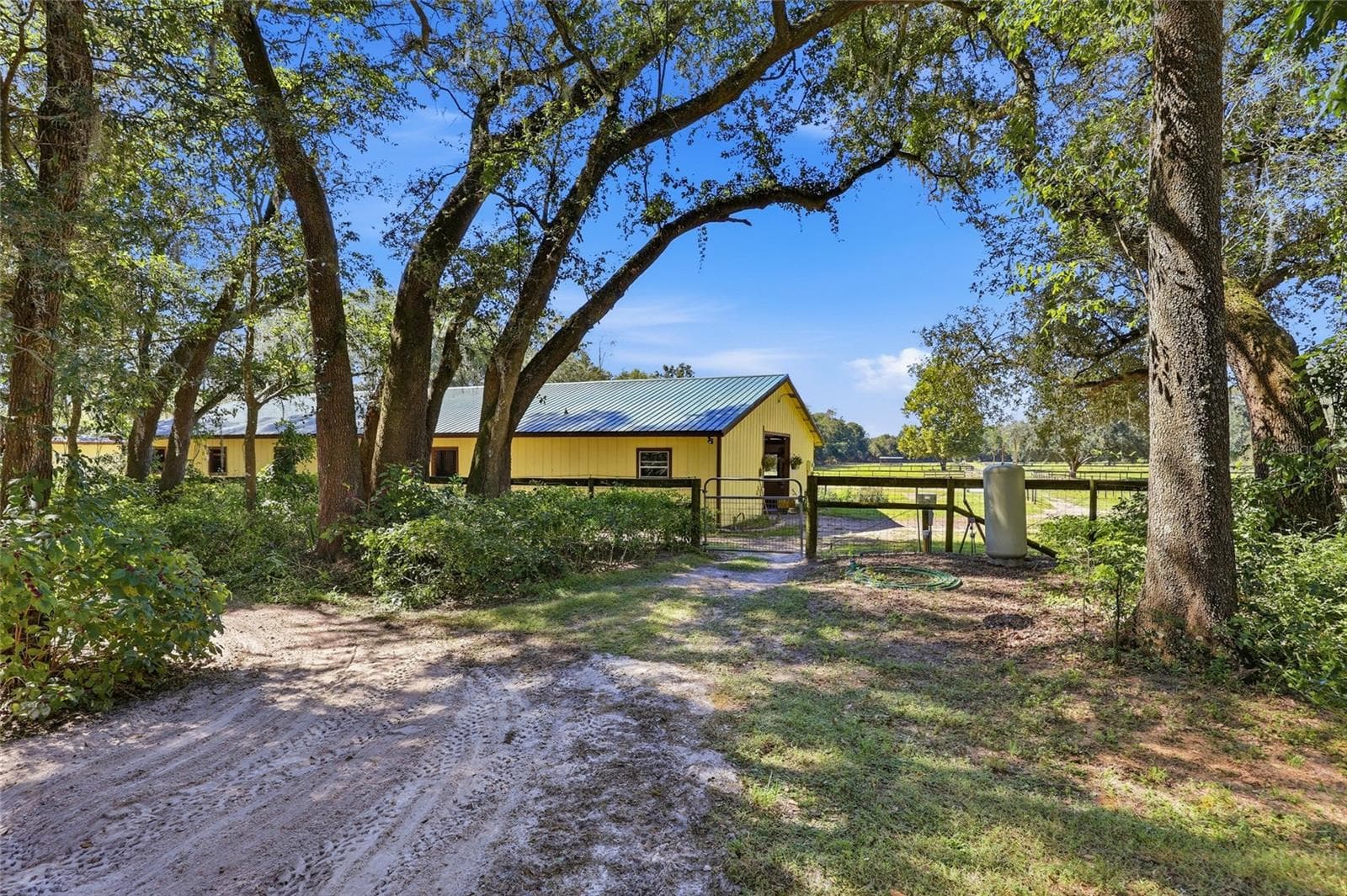 Single Family Residence at 5916 NW 158TH ST, ALACHUA, photo 35 of 54