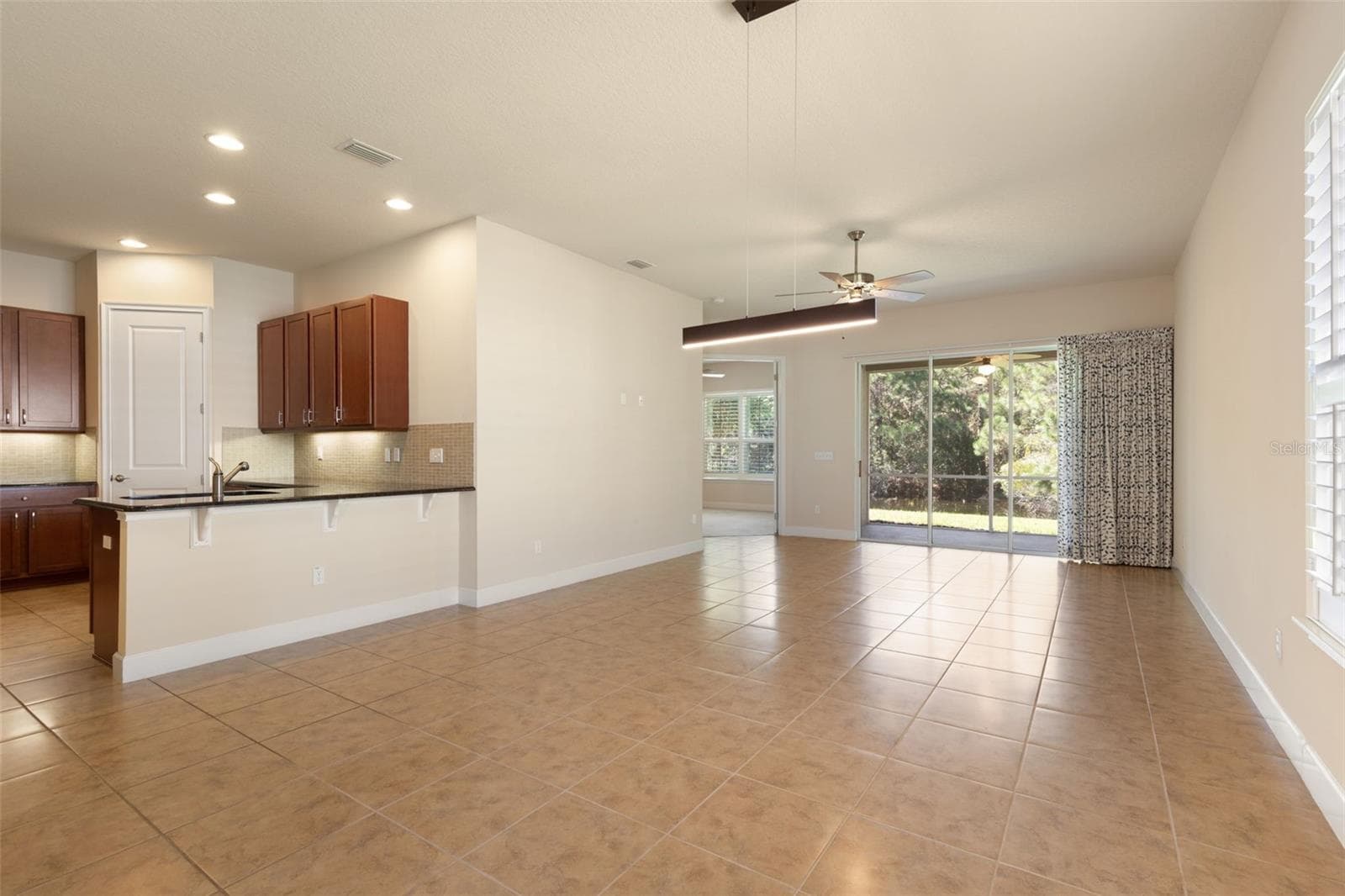 Townhouse at 761 ALDENHAM LN, ORMOND BEACH, photo 13 of 99