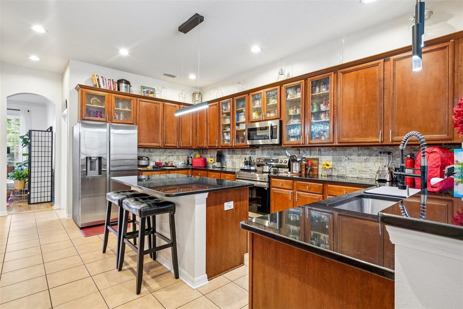 Single Family Residence at 7404 AMBLESIDE DR, LAND O LAKES, photo 11 of 56