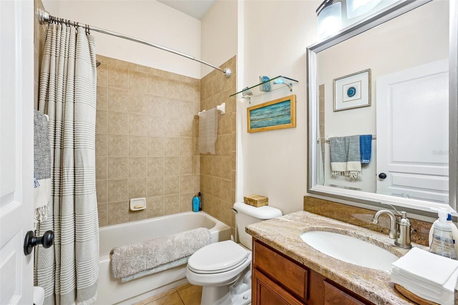 Single Family Residence at 7404 AMBLESIDE DR, LAND O LAKES, photo 19 of 56