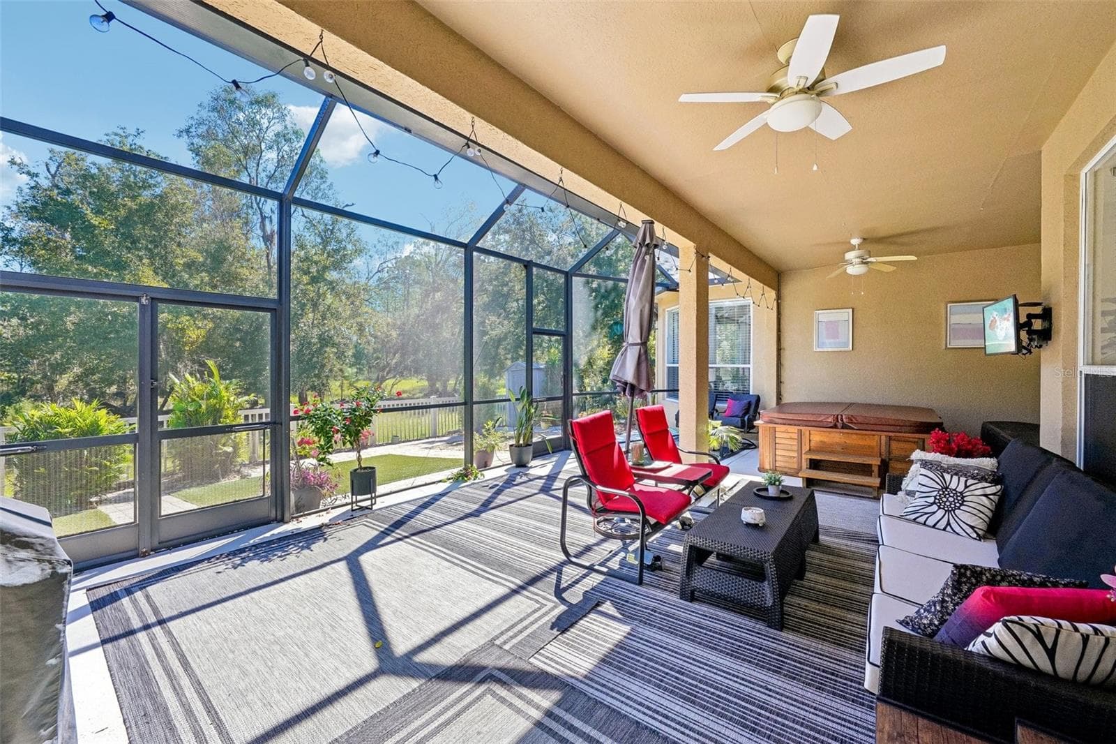Single Family Residence at 7404 AMBLESIDE DR, LAND O LAKES, photo 26 of 56